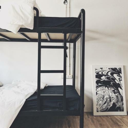 Albergue Beige Poshtels + Netflix