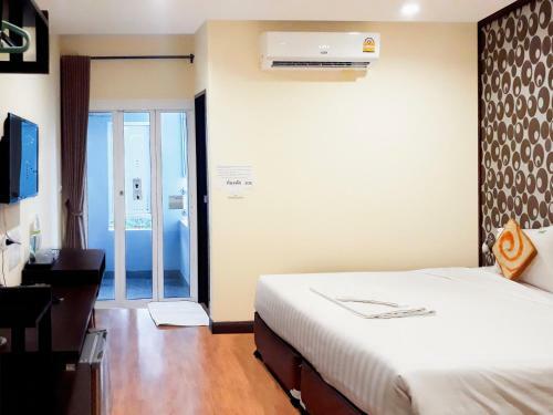 The Parawood Natrang Hotel