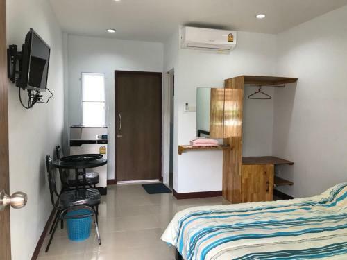 Hostal Somjit Place