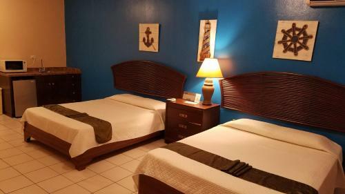 Hotel Combate Beach Resort