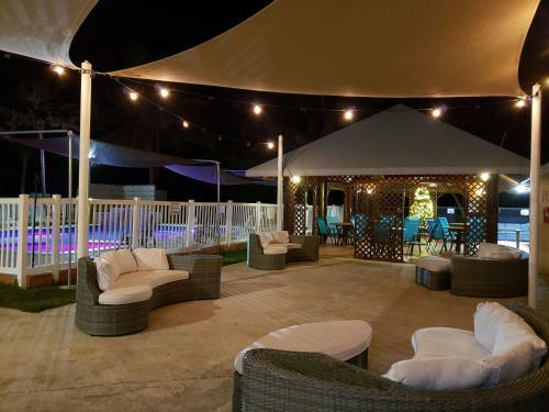 Hotel Combate Beach Resort