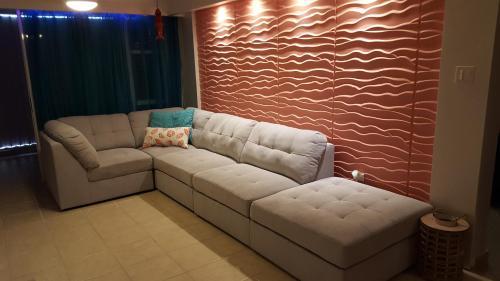 Luxury Ocean View Apartment