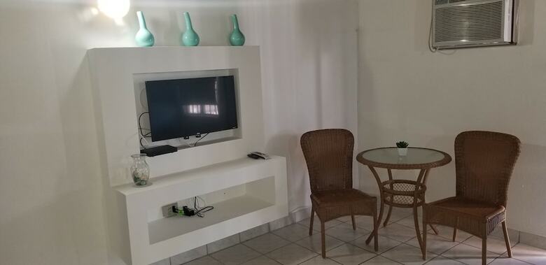 Hostal Luichy's Guest House