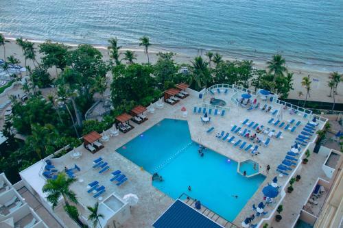 Aparthotel Ocean View Deluxe Suite: Pvt. Beach & Pool