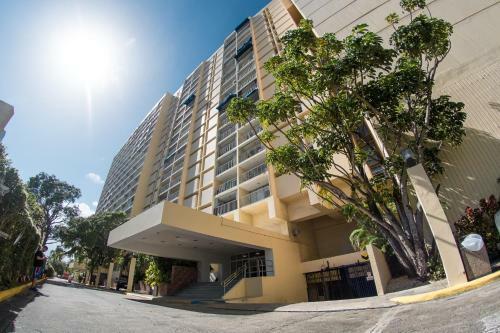 Aparthotel Ocean View Deluxe Suite: Pvt. Beach & Pool