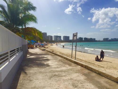 Playa Mar Beachfront Apartment At Isla Verde