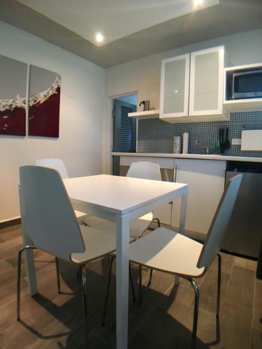 Apartamento Breeze Point At Ocean