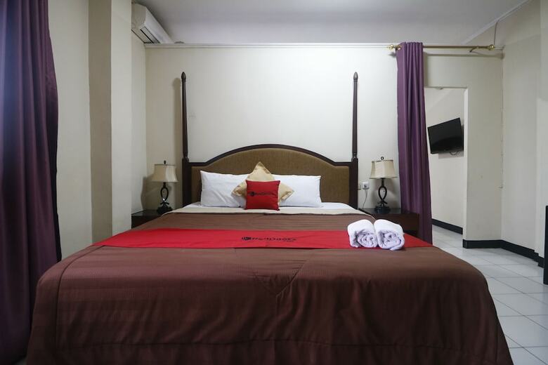 Hotel Reddoorz Plus @ Jalan Raden Intan Lampung