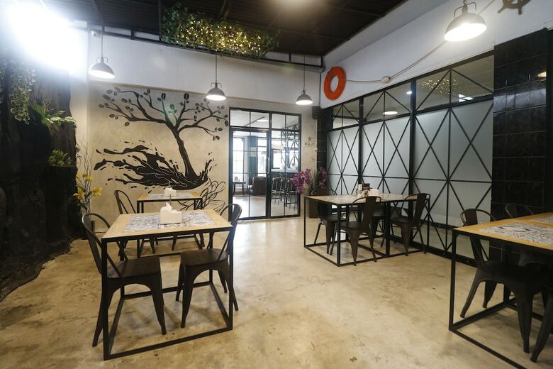 Hotel Reddoorz Plus @ Jalan Raden Intan Lampung