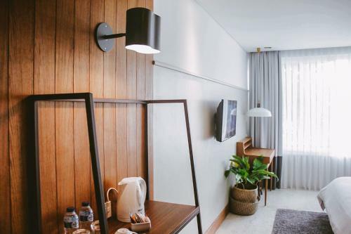 Blackbird Hotel