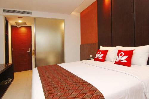 Hotel Zen Premium Near Rumah Mode