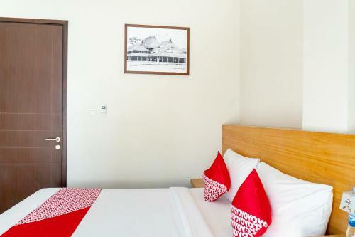 Hostal Oyo 794 Ln 9 Bandung Residence
