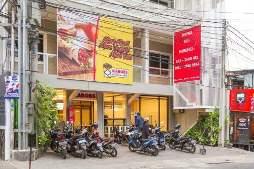 Hostal Reddoorz Plus @ Dipatiukur