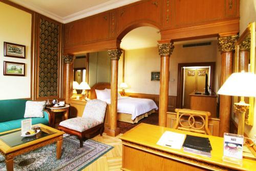 Geulis Boutique Hotel