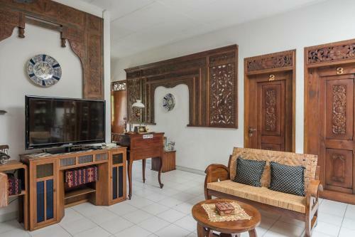 Hotel Reddoorz Plus Near Exit Toll Pasteur 2