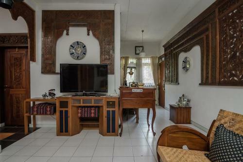 Hotel Reddoorz Plus Near Exit Toll Pasteur 2