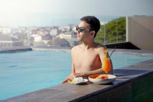 Yello Hotel Paskal Bandung
