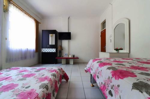 Hostal The Blessing House Bed And Breakfast