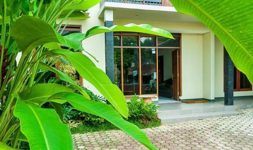 Hostal Hazelhouse