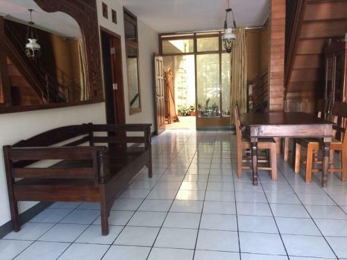 Hostal Hazelhouse