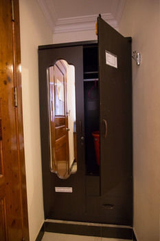 Hang Neak Hotel