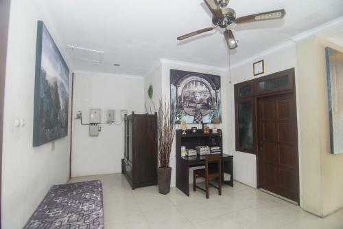 Hotel Oyo 250 De'gadri Ndalem