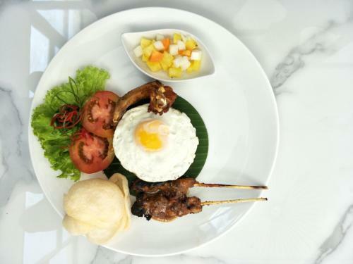 Grand Senyum Hotel