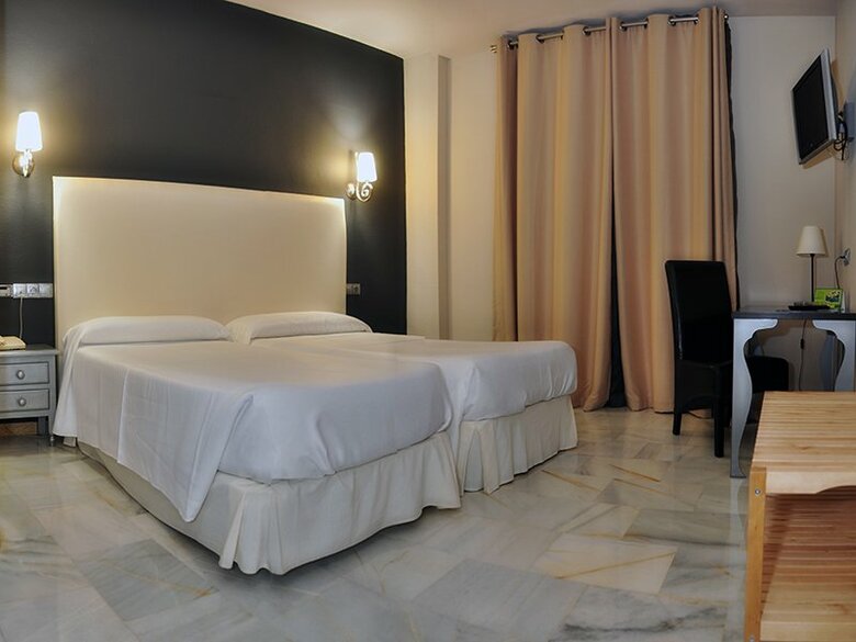 Hotel Sercotel Do�a Carmela