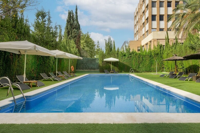 AC Hotel Sevilla Forum By Marriott
