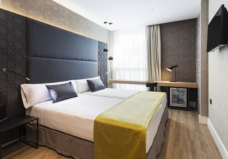 Hotel Catalonia Giralda