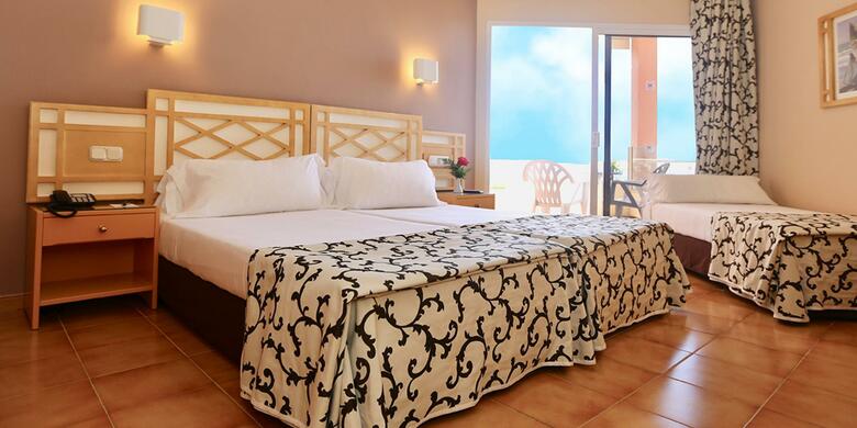 Hotel Puerto Palace