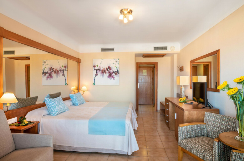 Hotel Gf Fa�abe Costa Sur