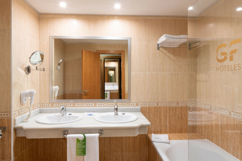 Hotel Gf Fa�abe Costa Sur