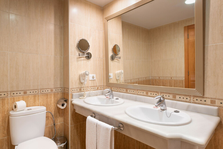 Hotel Gf Fa�abe Costa Sur