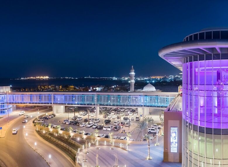 Hotel Al Manshar Rotana