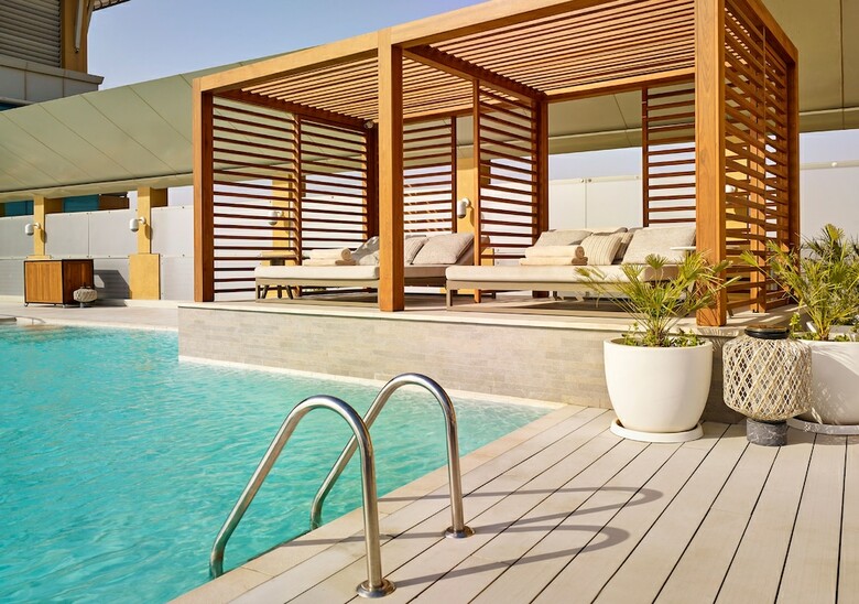 Hotel Al Manshar Rotana