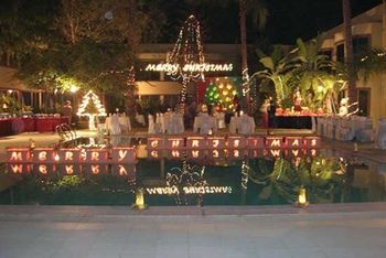 Hotel Mandalay Swan