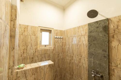 Hostal Kubu Guest House