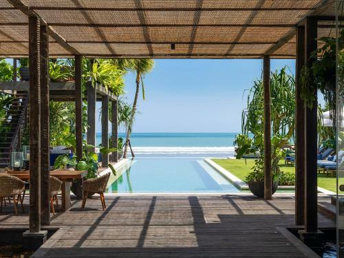 Villa Noku Beach House - An Elite Haven