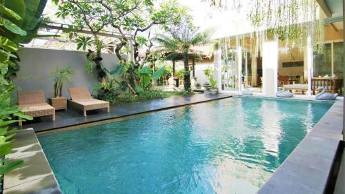 Villa W Home Seminyak