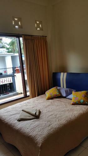 Hostal Tempatku Indonesian Restaurant And Rooms