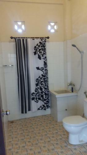 Hostal Tempatku Indonesian Restaurant And Rooms