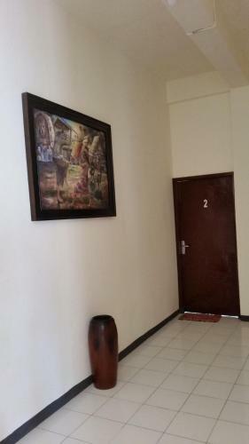 Hostal Tempatku Indonesian Restaurant And Rooms
