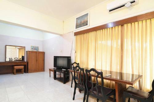 Hostal Reddoorz Plus @ Laweyan