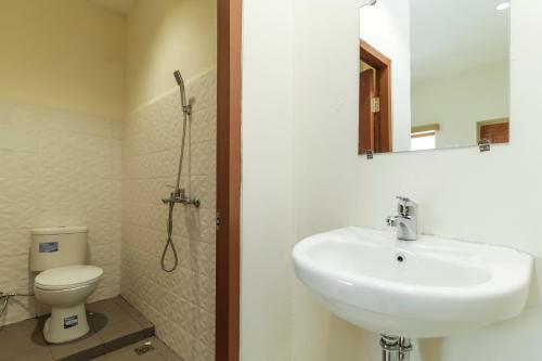 Hostal Reddoorz @ Slamet Riyadi