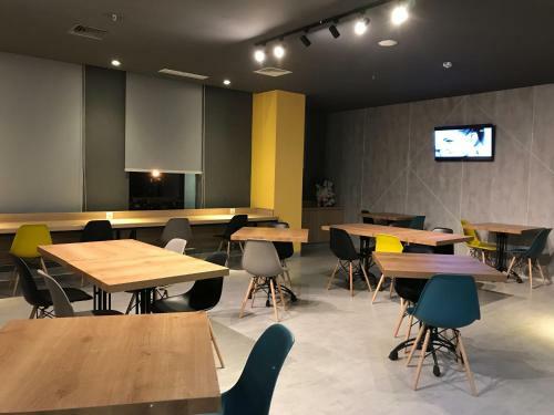 Hotel Ibis Budget Surabaya Diponegoro