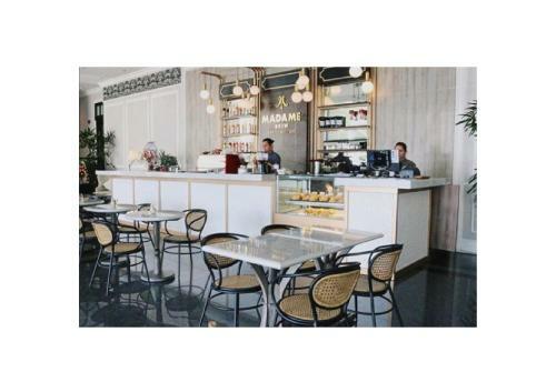 Hotel Brava Suites By Zia
