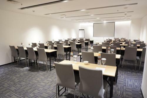 Hotel Midtown Residence Marvell City Surabaya
