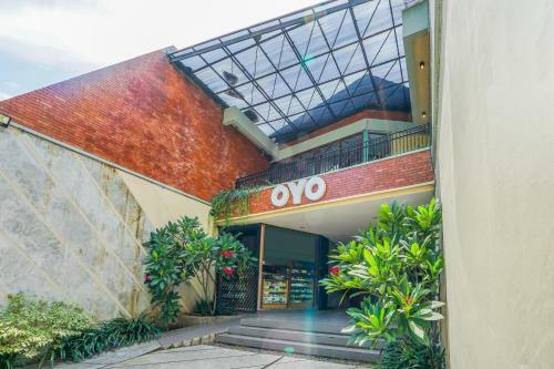 Hotel Oyo 316 Umada Beds & Lounge Syariah