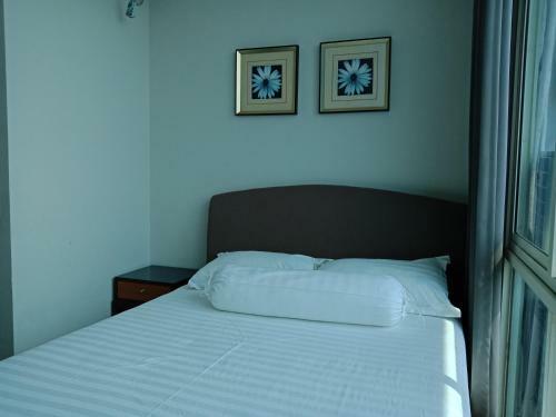 Five Stars Apartment Ciputra World